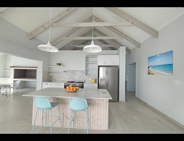 4 BEDROOM HOUSE FOR SALE IN LAGUNA